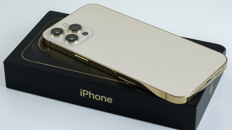 This Huge iPhone 14 Leak Suggests A Controversial 2022 For Apple