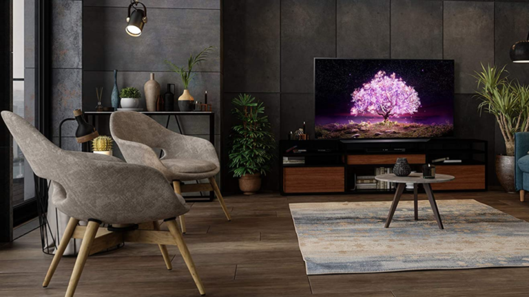 Best 32-inch smart TVs 2022: Shop these 3 picks