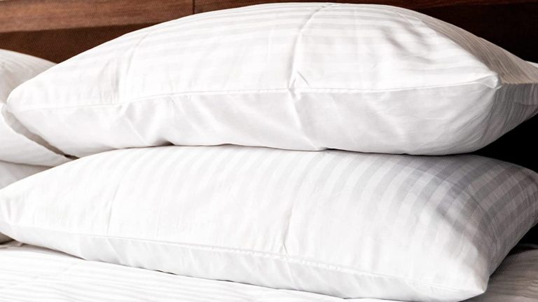 Pillows & bed sheets under $25: 243,000 5-star reviews say these are the best